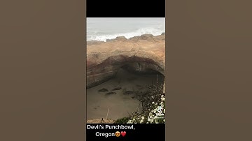 Thumbnail of Devil’s Punchbowl In Oregon