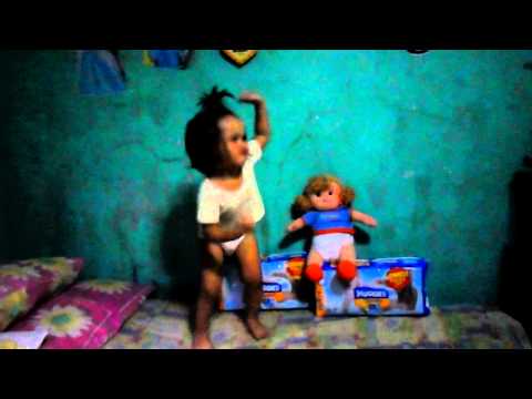 Huggies Pants Up
