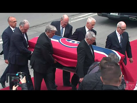 Guy Lafleur's casket carried into cathedral | Funeral for NHL legend