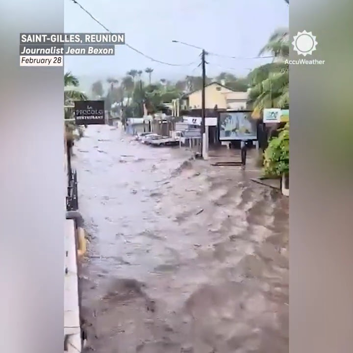 Milwaukee County Drowning: Homes Collapse, Streets Turn To Rivers - eo50u71