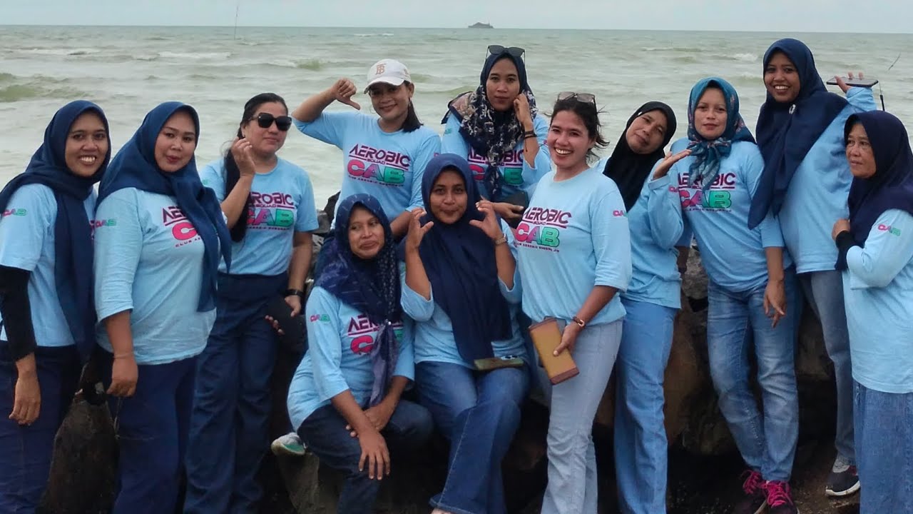 Senam Aerobic -Club Aerobic Bogorejo live in Pantai Dasun,Lasem,Rembang 16/02/2026