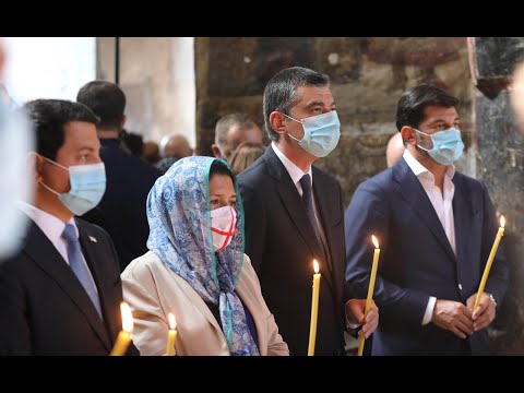 სვეტიცხოვლობასთან დაკავშირებული საზეიმო წირვა-ლოცვა და პოლიტიკოსები სვეტიცხოვლის ტაძარში