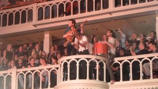 The Lumineers | Ho Hey (Acoustic on the balcony) - Live Paradiso Amsterdam 2013 Resimi