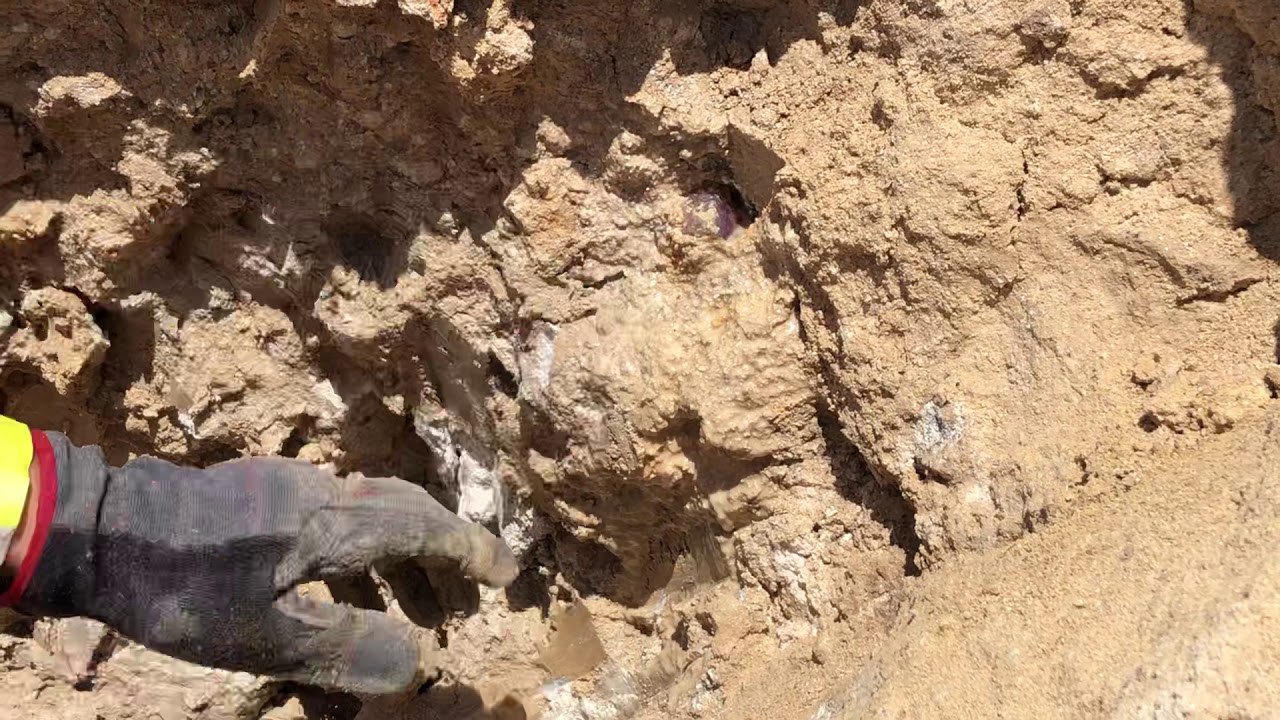 Big purple amethyst at Jackson’s Amethyst Mine in Tignall, GA YouTube