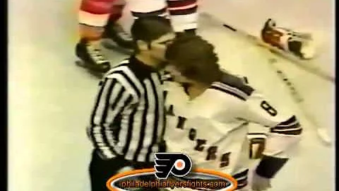 Apr 25, 1974 Gary Dornhoefer vs Steve Vickers Phil...