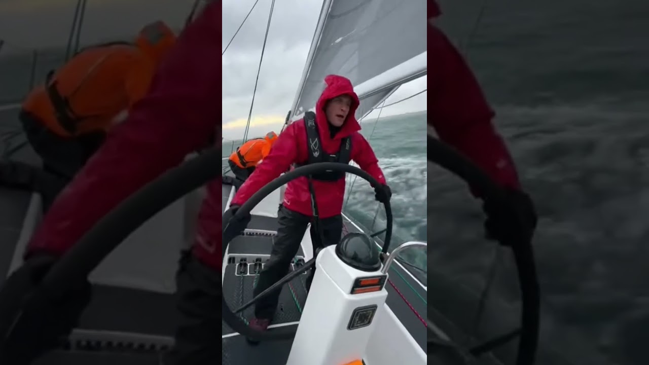 Conquering the Giant Waves! 🌊 This is what pure adrenaline looks like. ⛵🔥 #sailinglife #jetskiing