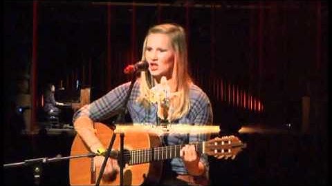 Follow me - Iris en Evi