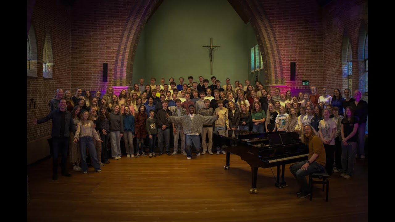 Het Greijdanus Schoolkoor zingt samen met Claude! 🎶