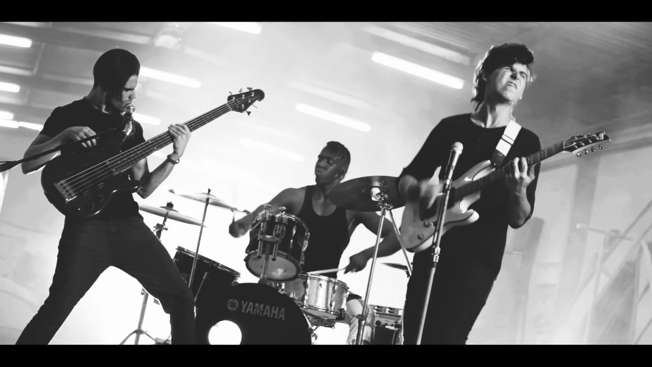 Stoner - Mr. Hyde [Video Oficial]