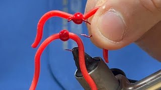 How to insert squirmy worm into a bead head!