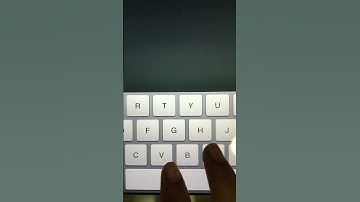 iPad Split Keyboard Feature! #shorts