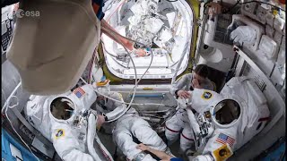 Watch Astronauts Put On Spacesuits in Awesome Space Station Time-lapse