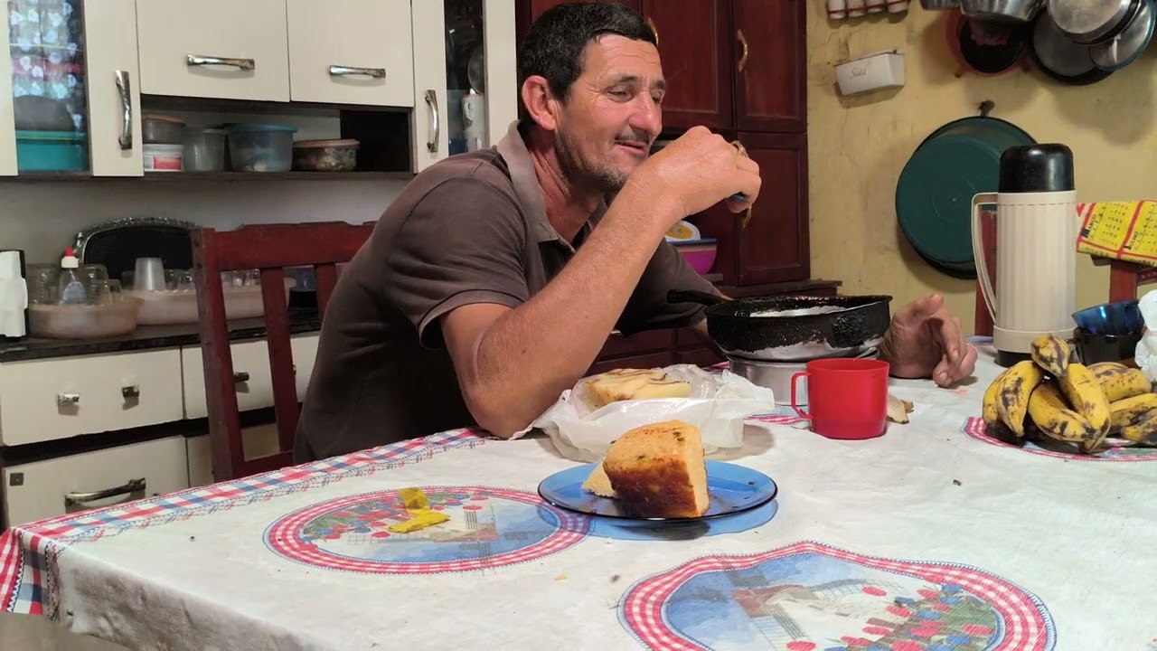 Café com a notícia com Benedito Silva 