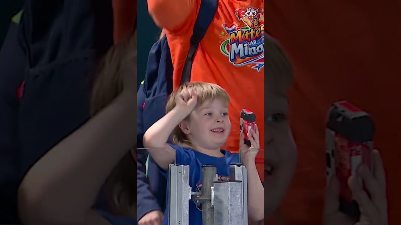 Like father, like son! Look at Jorrit Bergsma and his son celebrating in sync.