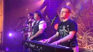 The Axis os Awesome - 4 Chords Song (Live) screenshot 4