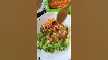 Thumbnail of salad sayur bumbu kacang... Krena GK suka mayones #minivlog #cooking