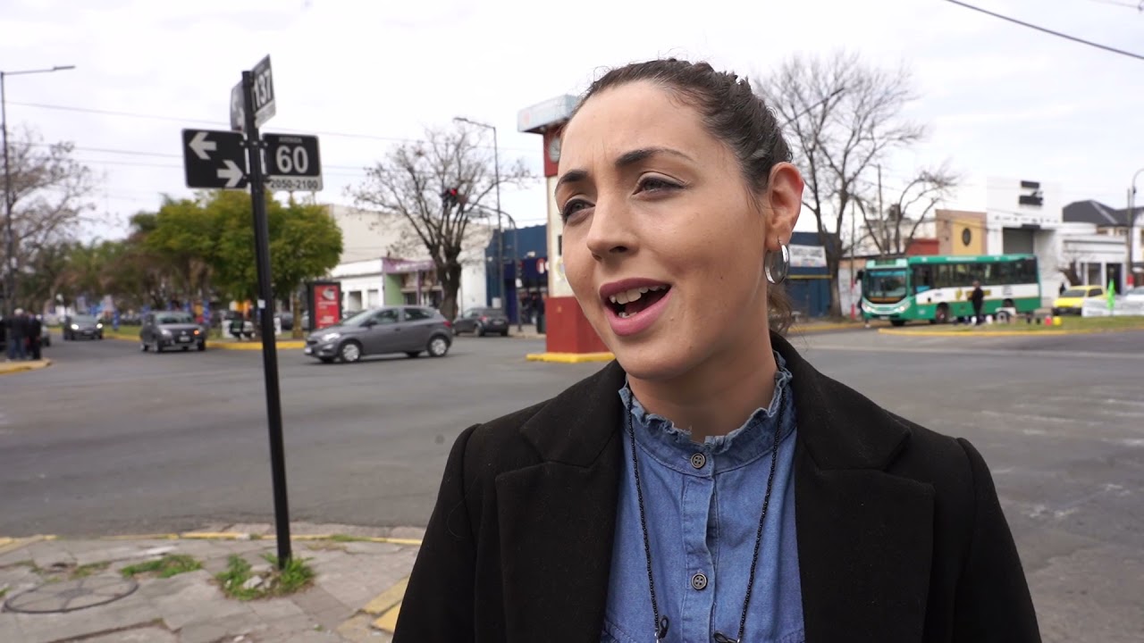 Escuchando a los vecinos de Los Hornos junto a Hernán Lombardi