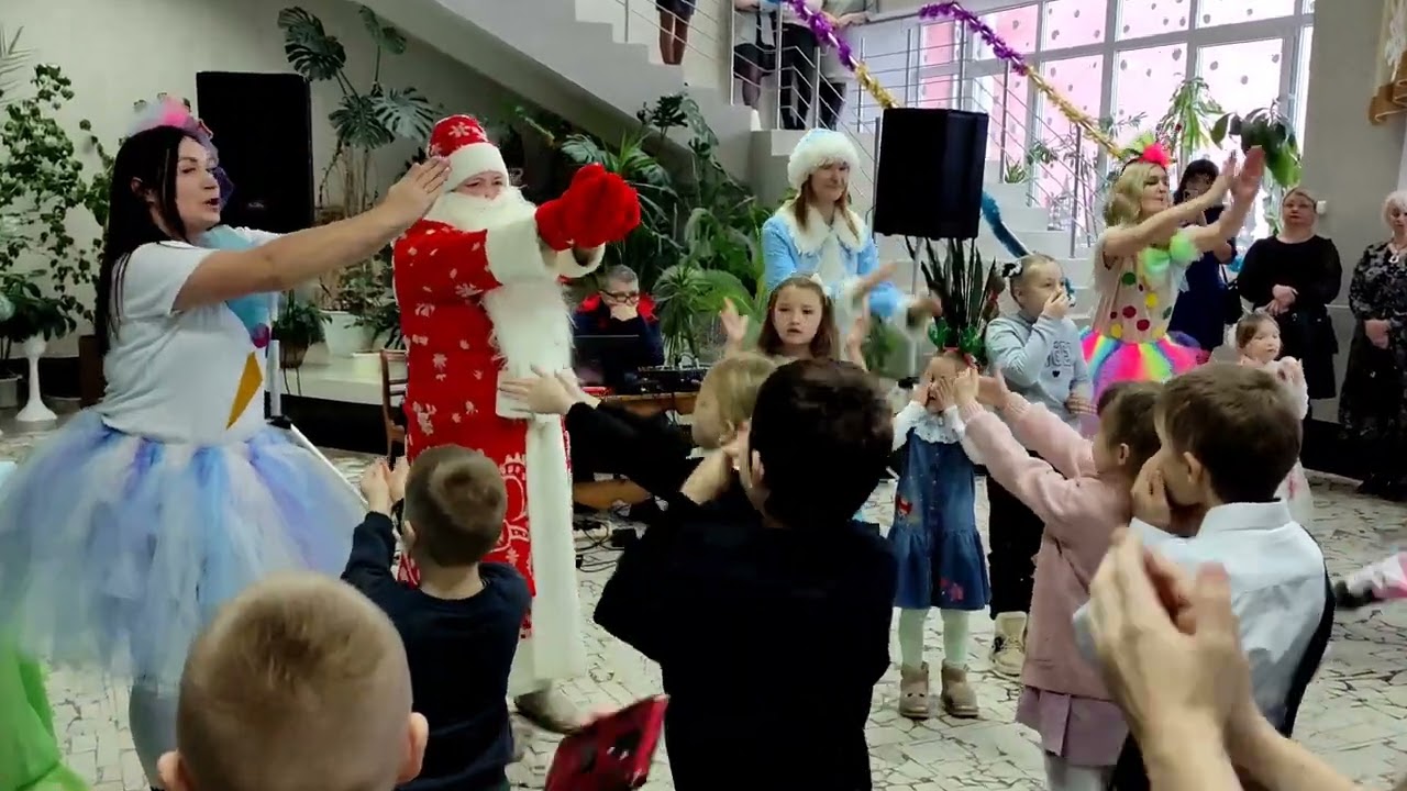 Благотворительная ёлка в Круглом