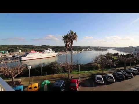 Piso de tres dormitorios con vistas al Puerto de Mahón, Menorca. V2469