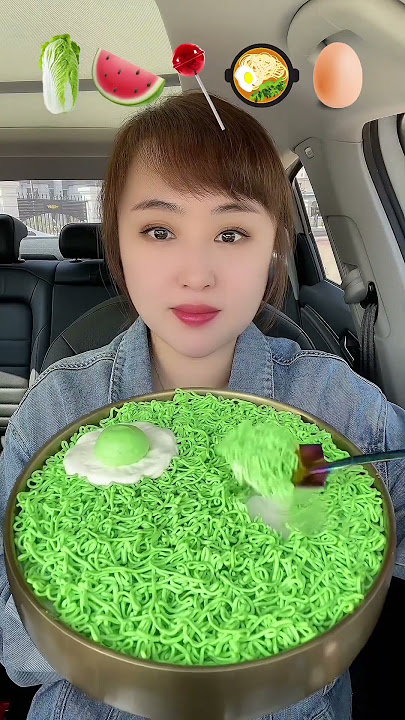 Eat emoticons,eat you bite by bite,the co-pilot eats snacks#food#shortvideo#Eatemoticons