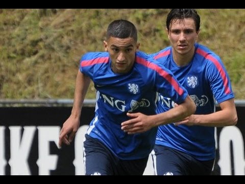 Nieuwkomers Berghuis en Ziyech: 'Genieten bij Oranje'