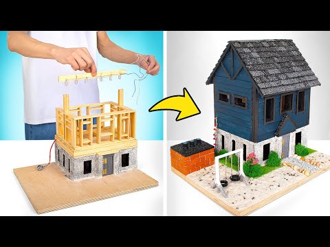 Видео: Как построить классный дом из мини-кирпичиков