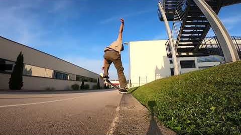 FS Flip Tailslide