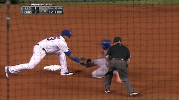 LAD@CHC: Cubs strike-