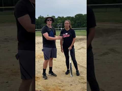 Video: Vilket är hårdast softball eller baseball?