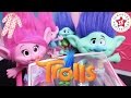 TROLLS: La HIJA de POPPY en su primera PIJAMADA! - Juguetes Fantásticos