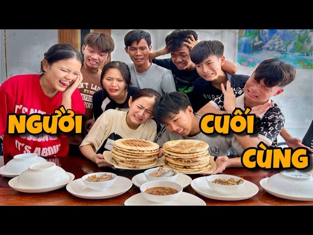 Anh Ba Phải Vlogs | Thử Thách Ăn Đồ Ăn K.I.N.H D.Ị 🤮 - PIZZA SIÊU KINH TỞM - Thắng 5.000.000 class=