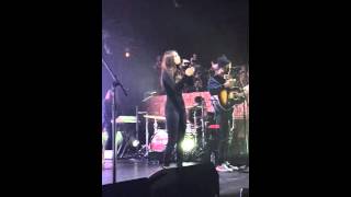 Selena gomez "nobody" at hillsong y&f ...