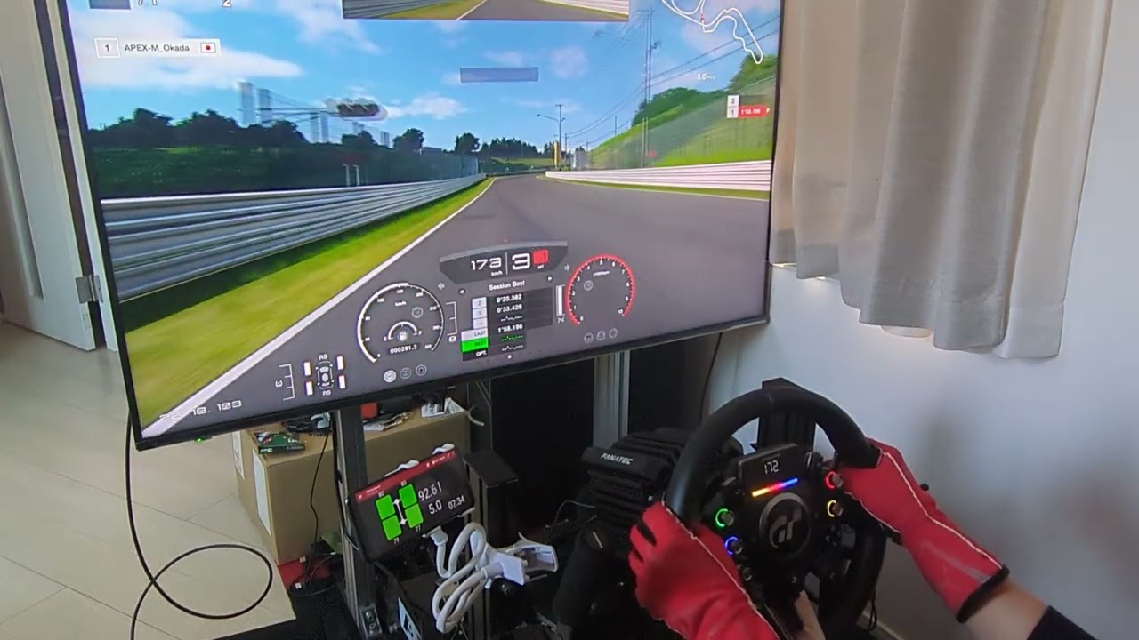 FANATEC DD Extremeステアリング／GT7 フェラーリ458 GT3