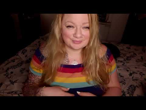 ASMR Dress/fabric scratching sounds for a quick relaxation (No talking)
