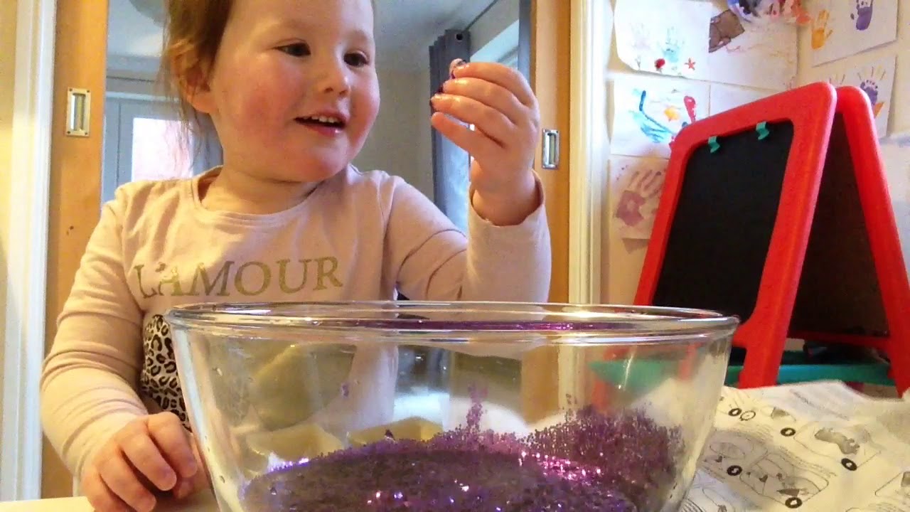 Unicorn slime fail - Charlotte Ferrier x