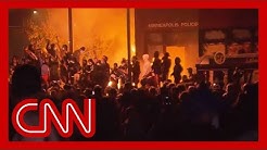 CNN reporter says 'zero' police presence as Minneapolis precinct burns