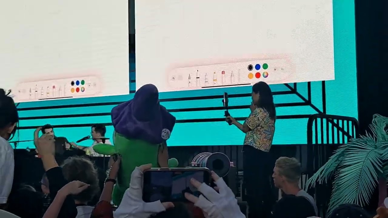 Smiling Friends Panel Comic Con 2024