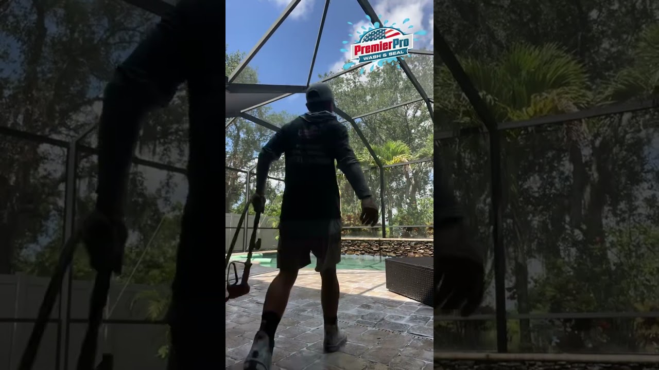 Lanai Power Washing in Parrish FL | Before & After Cleaning in Lexington