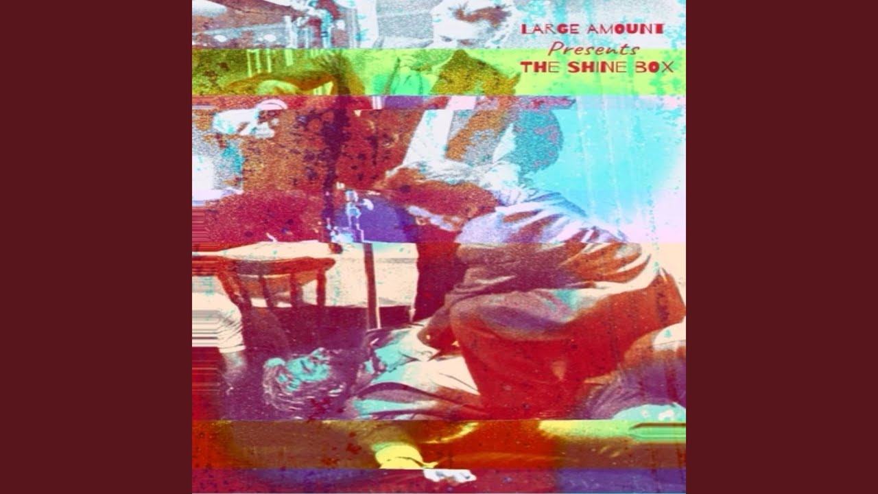 Different Day auf YouTube ansehen Different Day auf YouTube ansehen