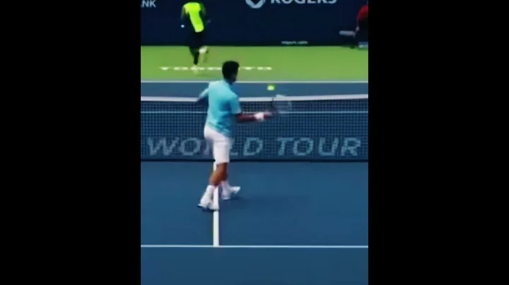 Novak Djokovic being CHEEKY 🍑