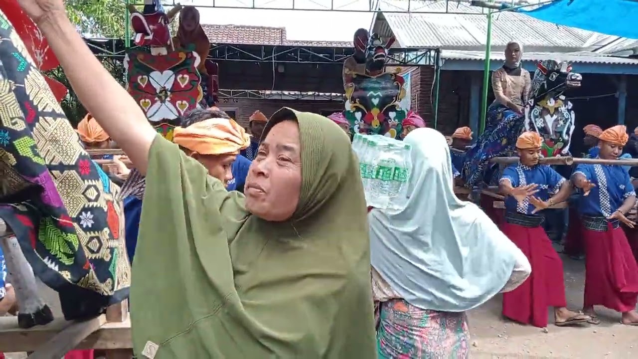 Jaran kamput  bergoyang