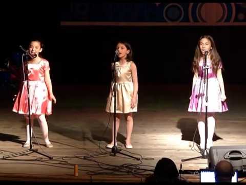 ანა ხაჩიძე, ელენე ღუღუნიშვილი და თათა ბიბილაშვილი  - CARA MIA