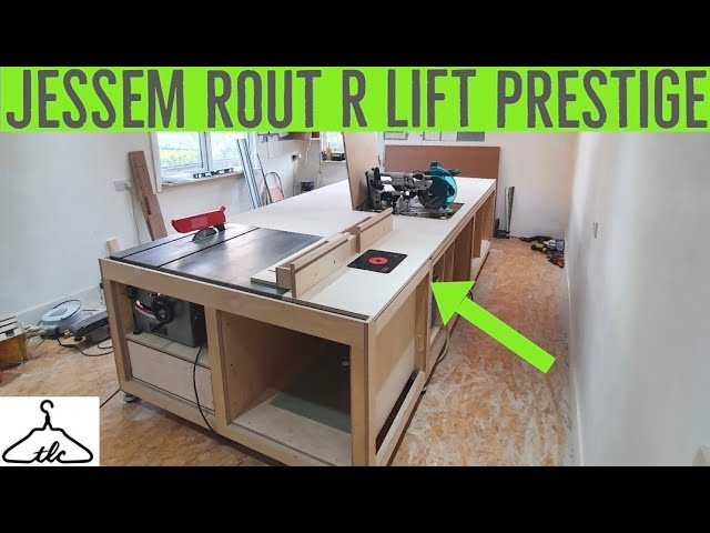 Élévateur de défonceuses Rout-R-Lift Prestige de JESSEM avec défonceuse  Makita