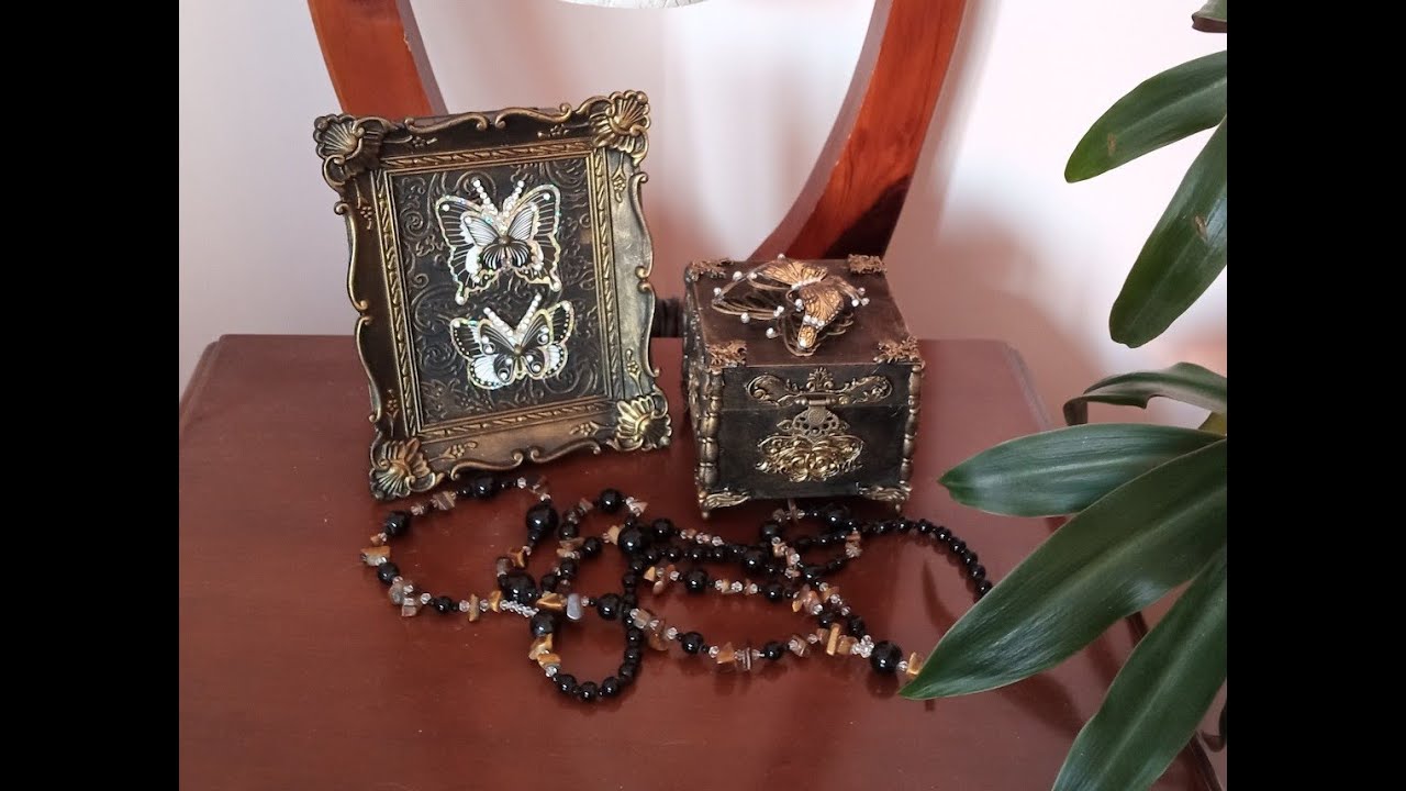 Дороге з дешевого.Будуарний комплект 