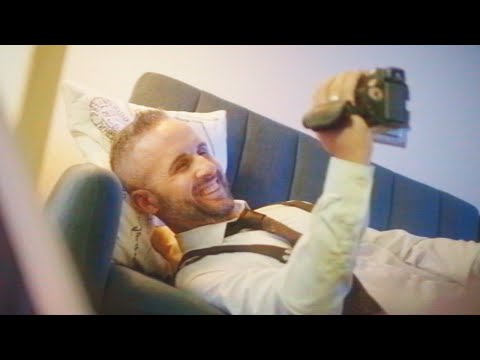 Roberto Casalino - Sei migliore o no (Official Video)