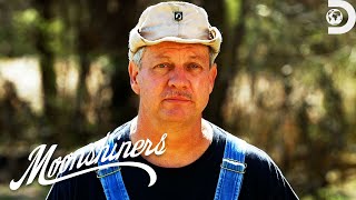 The Hidden Secret of Making Mash With Sotol Plants | Moonshiners | Discovery