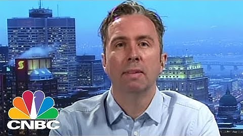 How This Company Uses AI To Track Cheap Flights Around The World: Hopper CEO Frederic Lalonde | CNBC