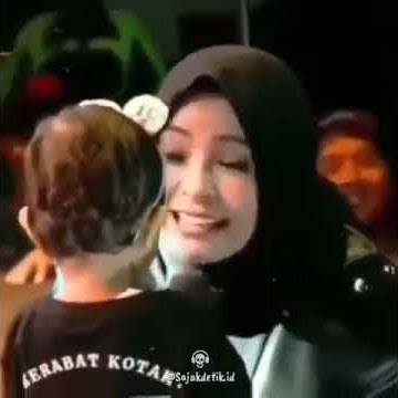 Story 'WA' keren Anak kecil nyanyi lagu Kotak Bersama Tantri Kotak 😍😍