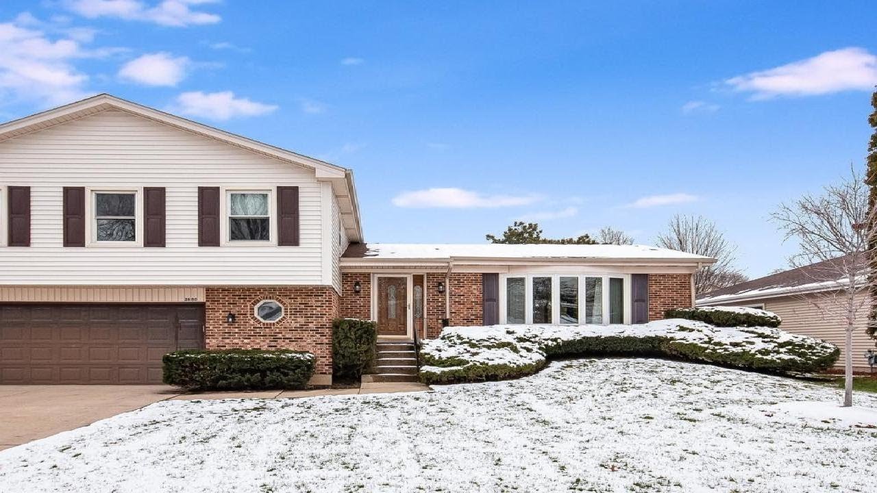 2880 Sun Valley Road, Lisle, IL Presented by The Pagonis Group. - YouTube