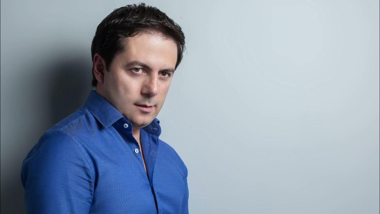 Айк акопян певец. Айко юморист. Хайко хакобян. Айко армянский певец на евровидении. 33 певец армянский.